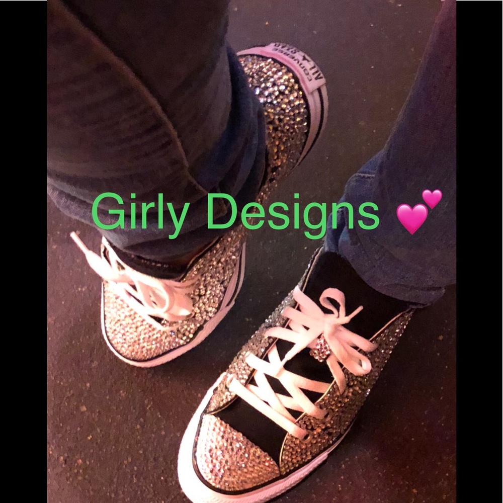 Custom Bling Converse🎀🎀